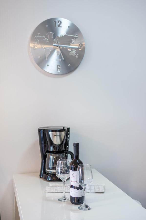 Studio Apartment K & K With Free Garage Zadar Exterior foto