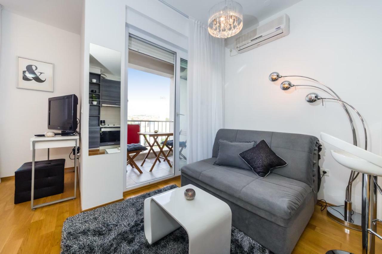Studio Apartment K & K With Free Garage Zadar Exterior foto